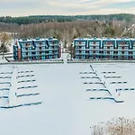 Port69 Aparthotel 4*