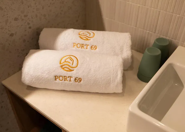 Aparthotel Port69 Ogonki